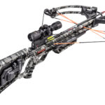 Invader 400 Crossbow Quartering Away